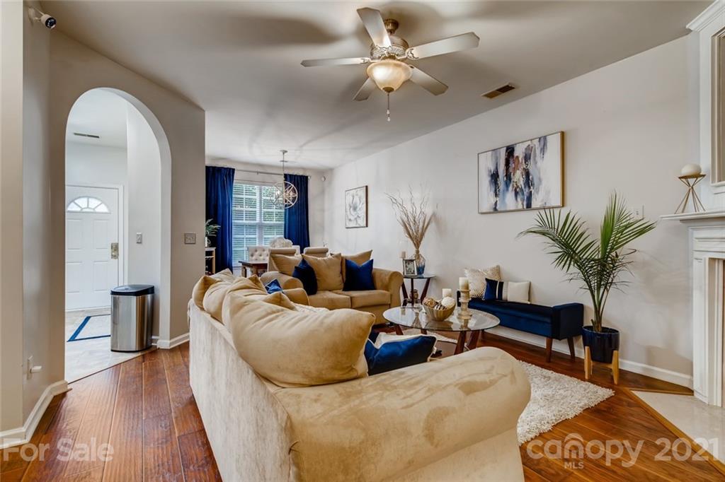 4026 Glenlea Commons Drive