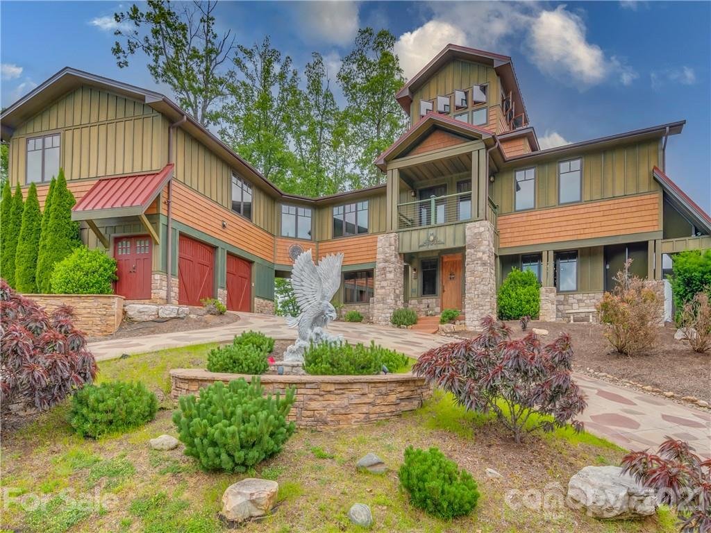 5 Chimney Crest Drive
