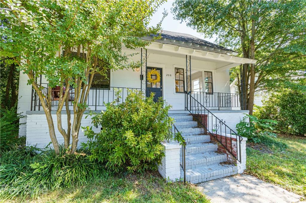 208 Ransom Street