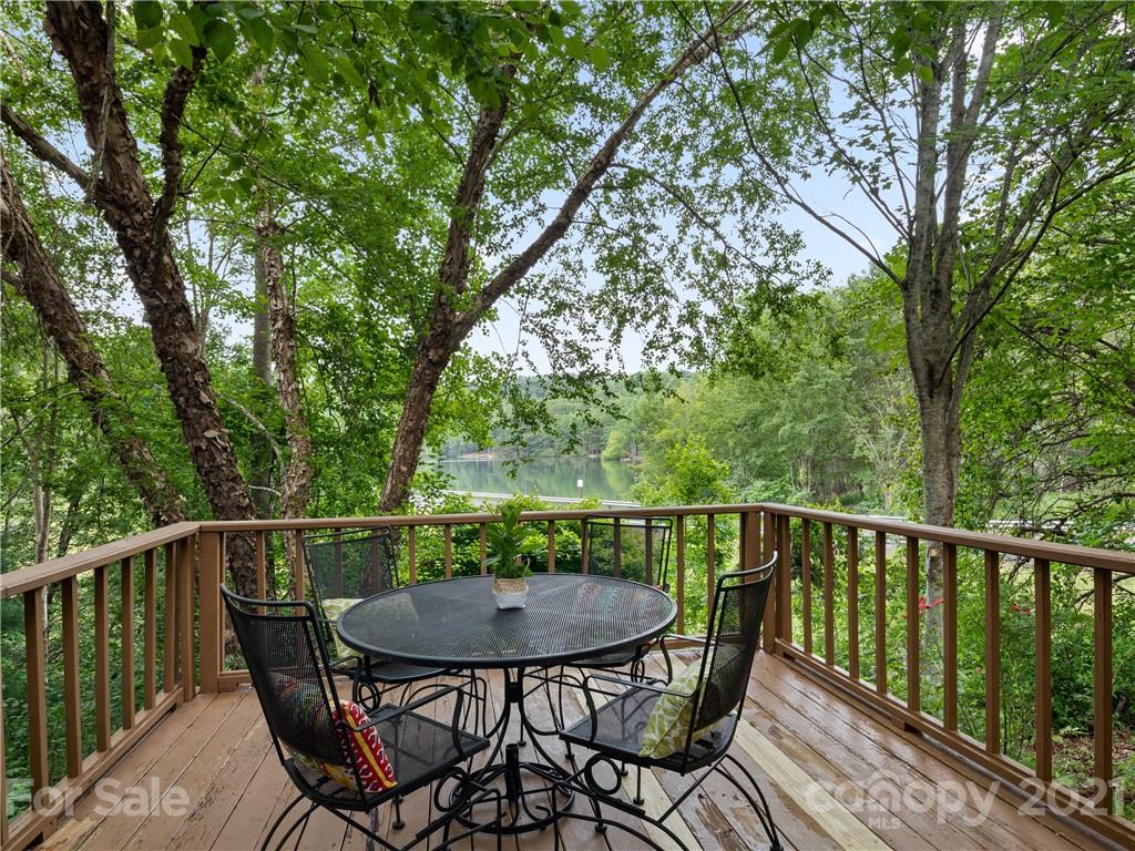 106 Carner Court