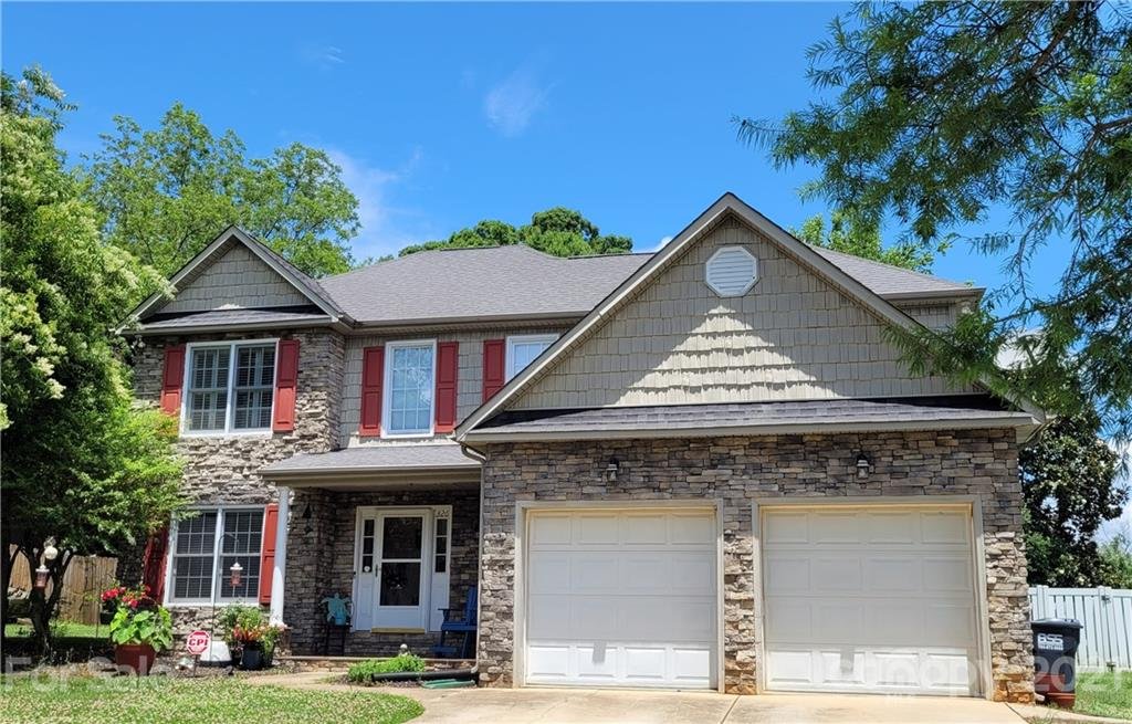 326 Commodore Loop