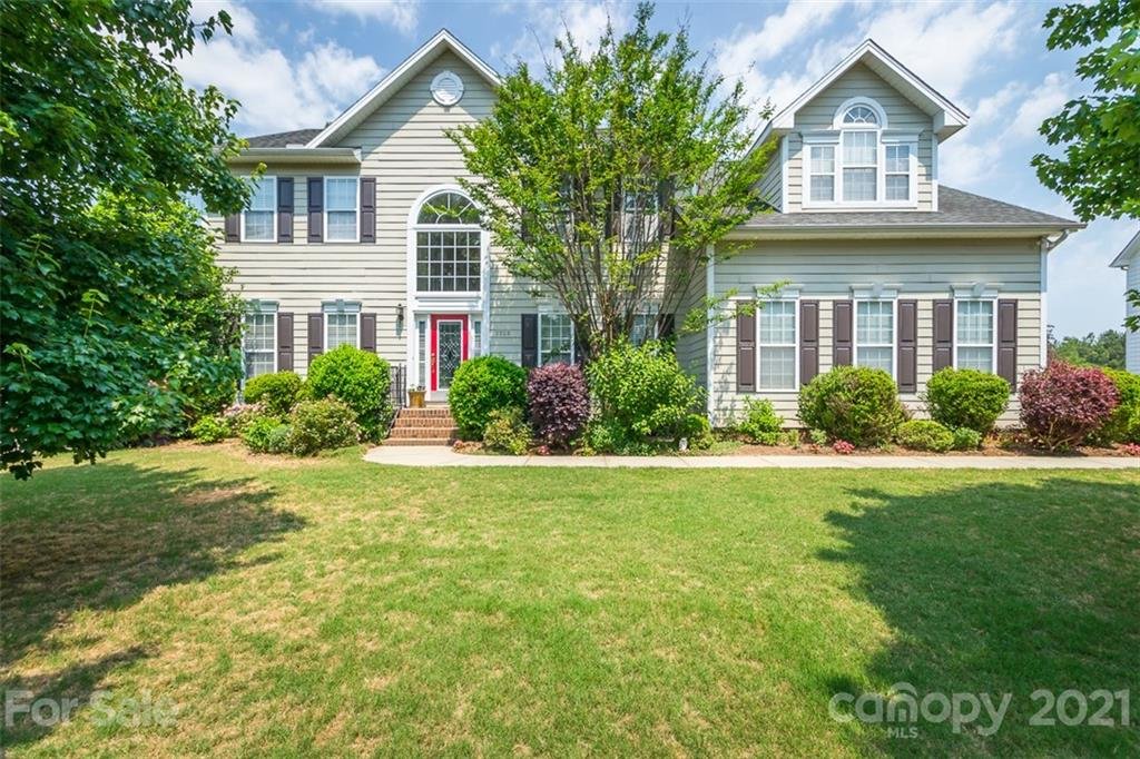 2223 Madeira Circle