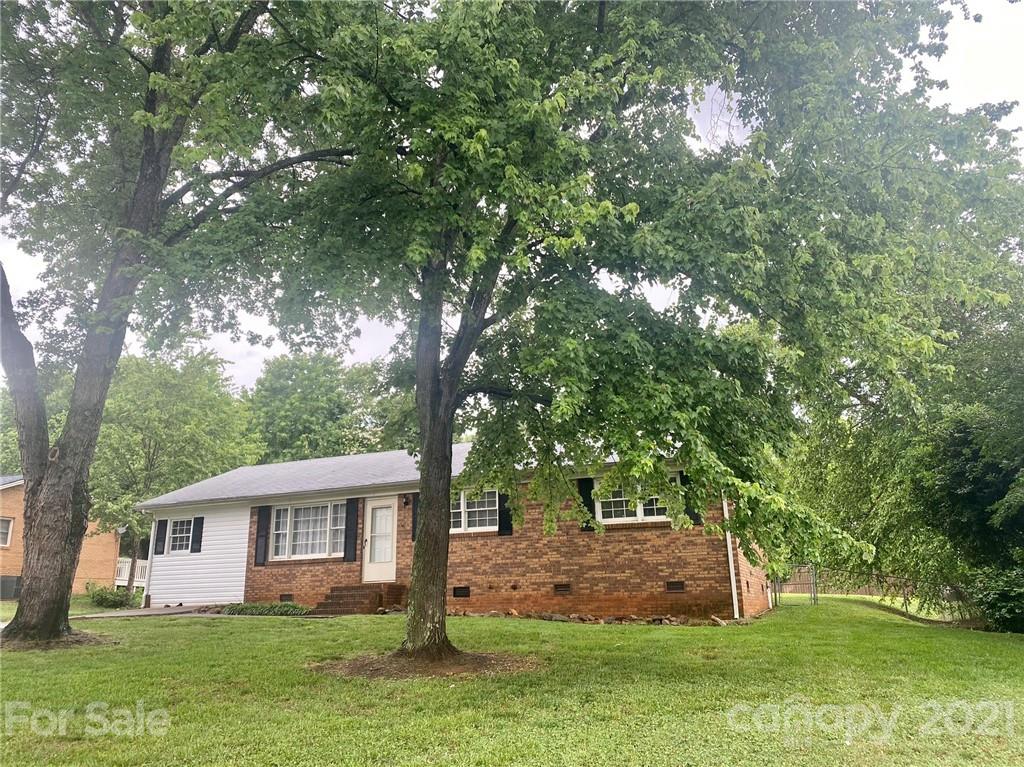 114 Redwood Lane