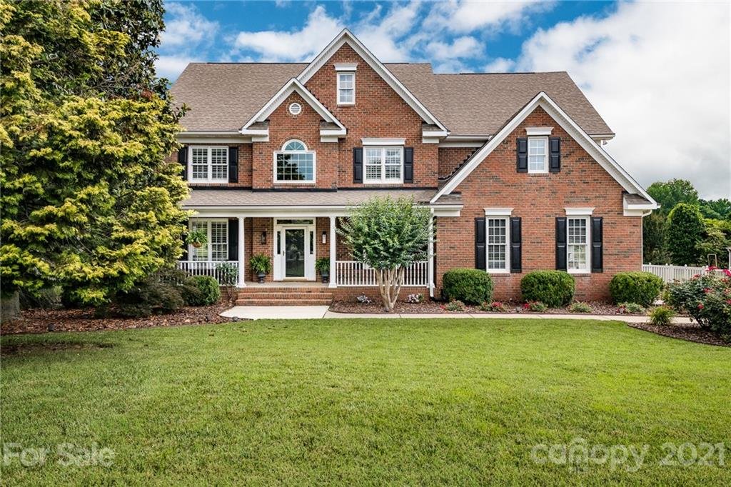 834 Shetland Place