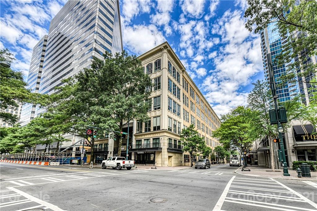 127 Tryon Street 310