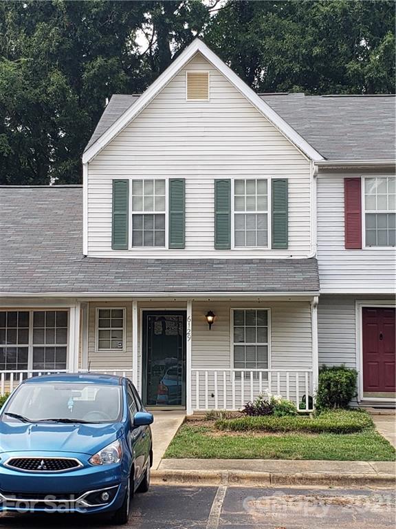 6129 Windsor Gate Lane