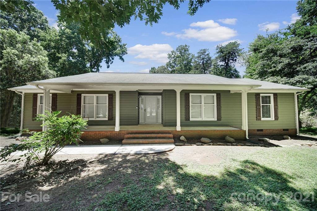 3029 Gatehouse Court