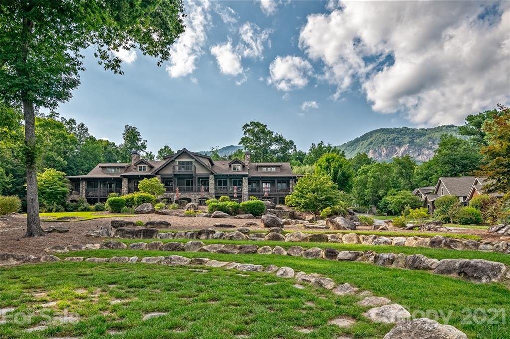 121 Firefly Cove 204
