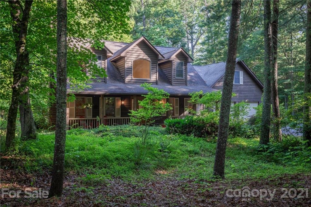 1 Holt Circle