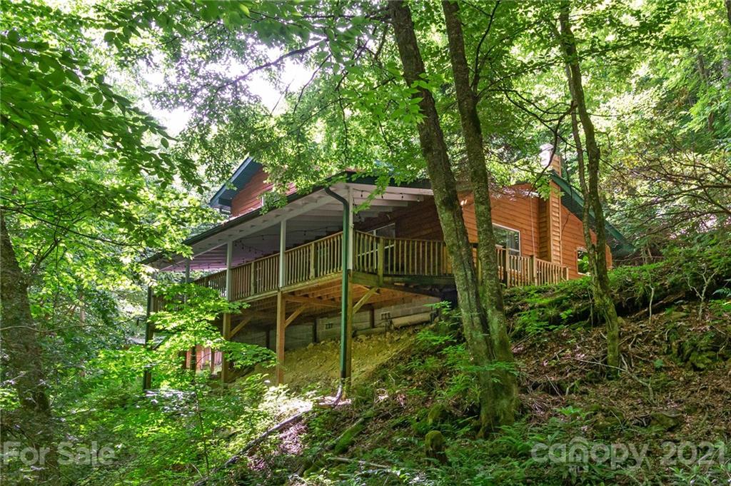 189 Wolf Laurel Drive