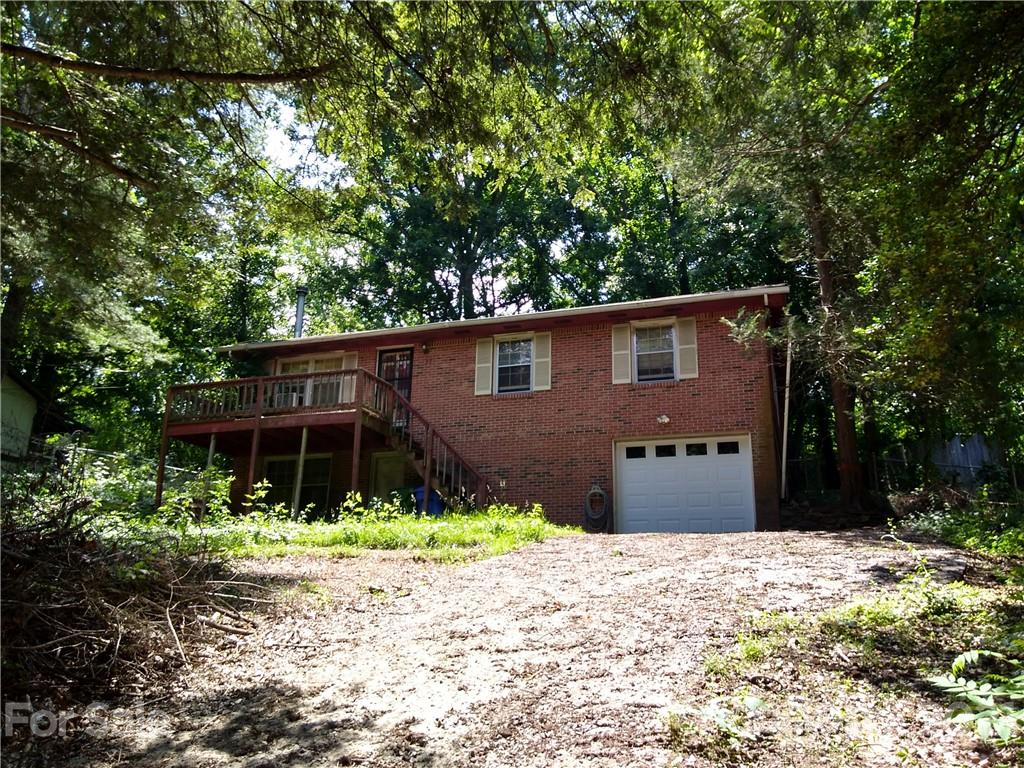 33 Lancelot Lane