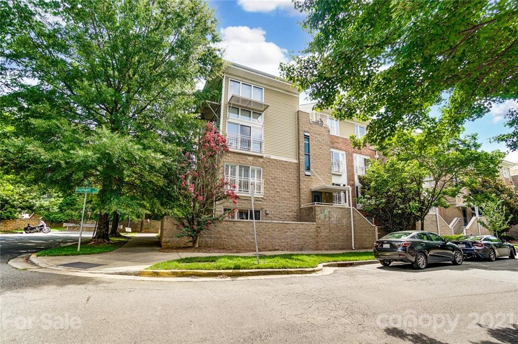 607 Raphael Place