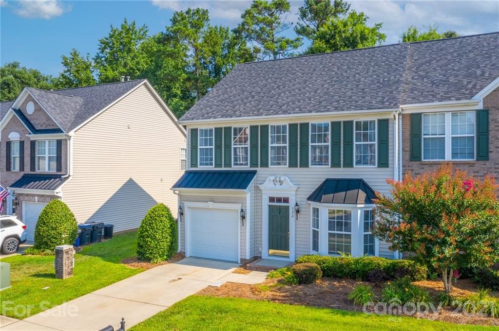 132 Hightide Drive