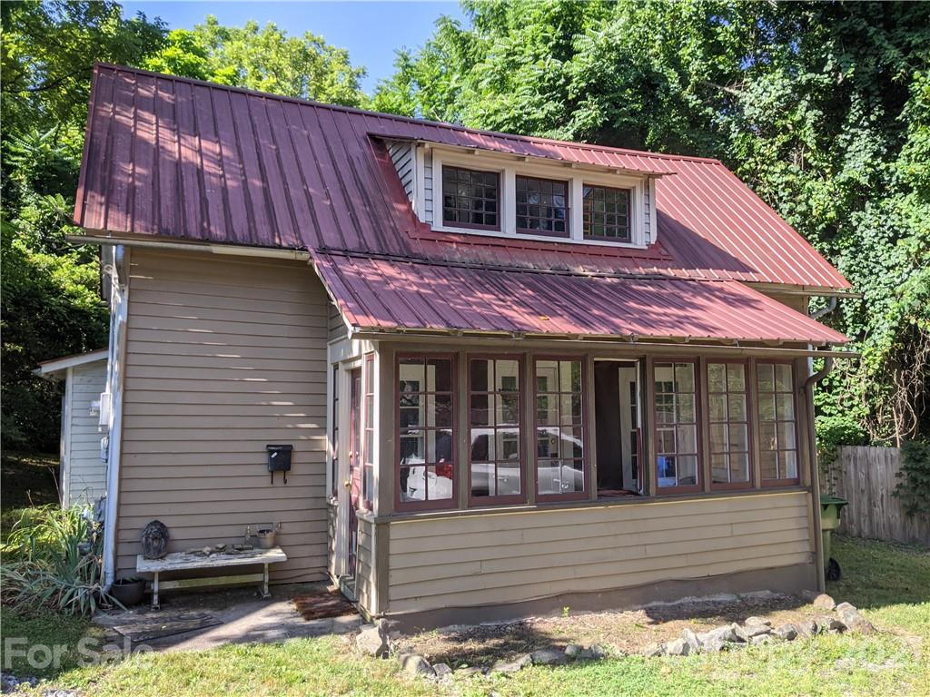 20 Claxton Place