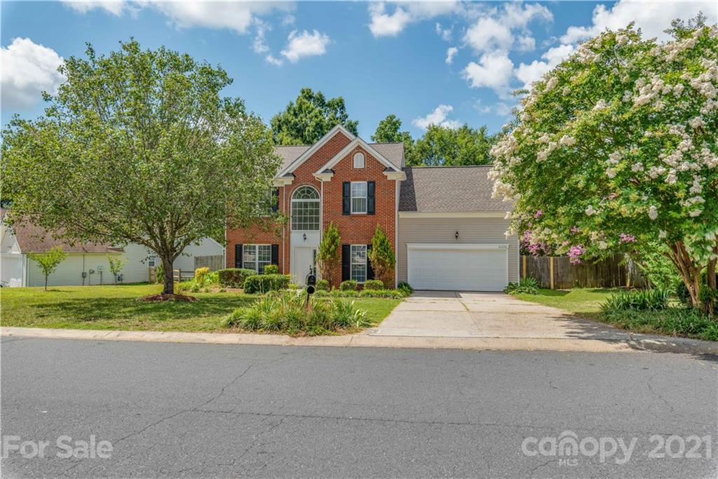 16226 Greybriar Forest Lane