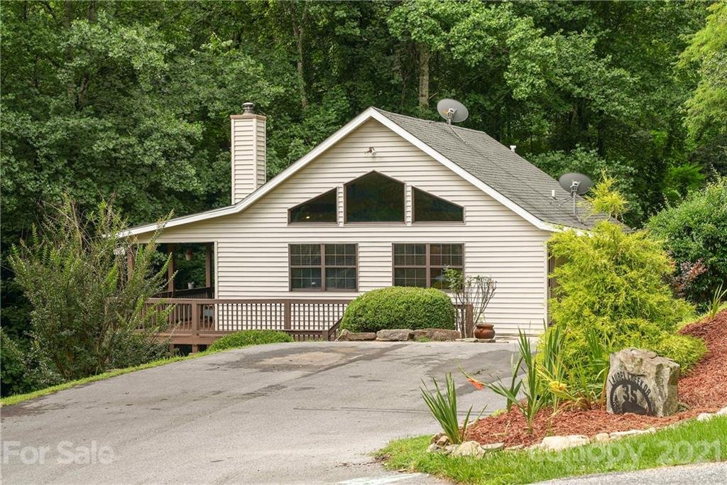 35 Laurel Creek Drive