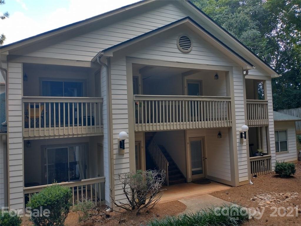 1051 Churchill Downs Court
