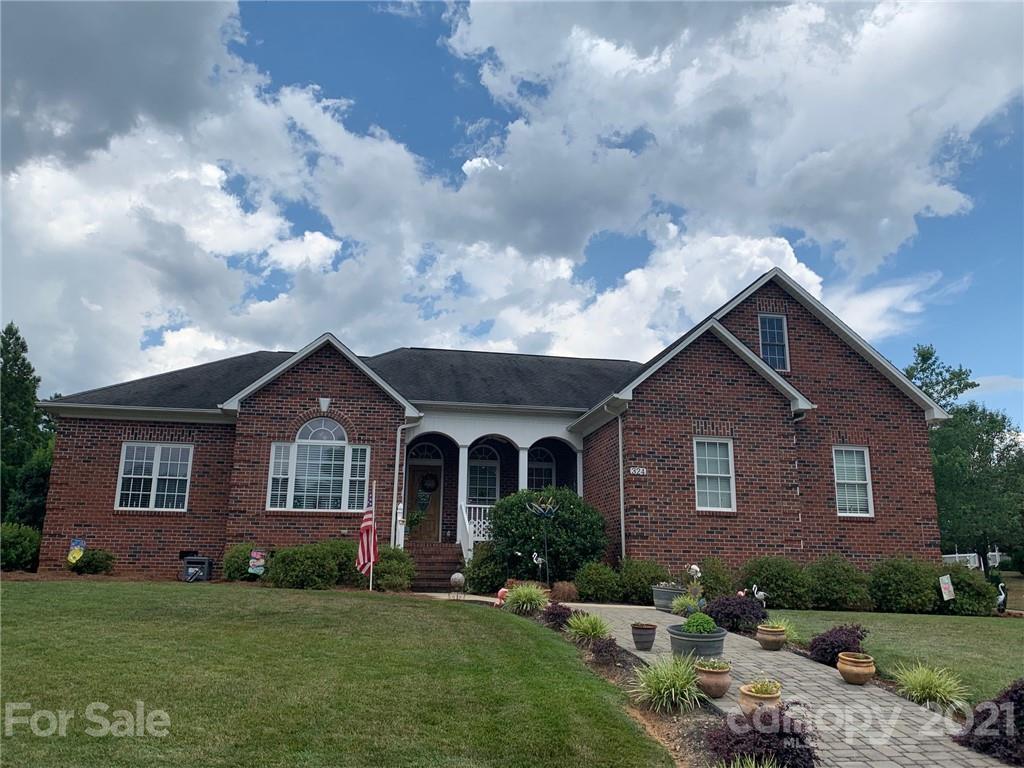 324 River Birch Circle