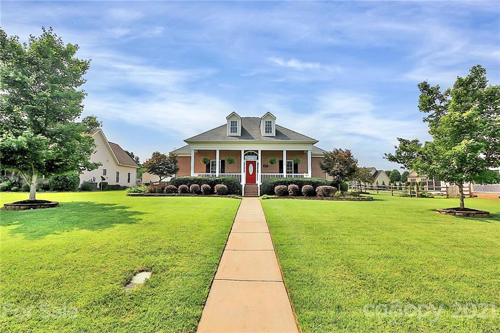1273 Maddy Lane
