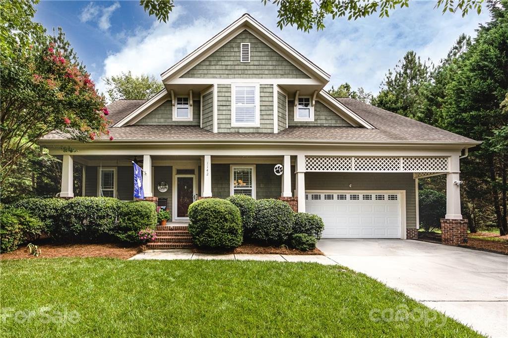 1142 Dove Trace