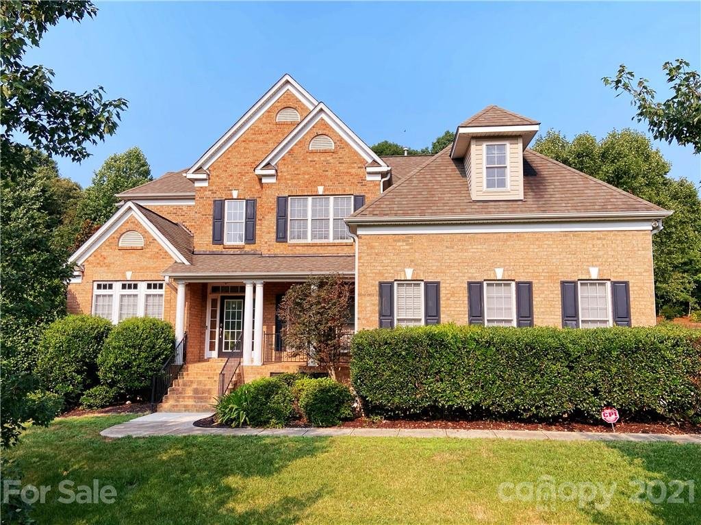 1334 Waynewood Drive