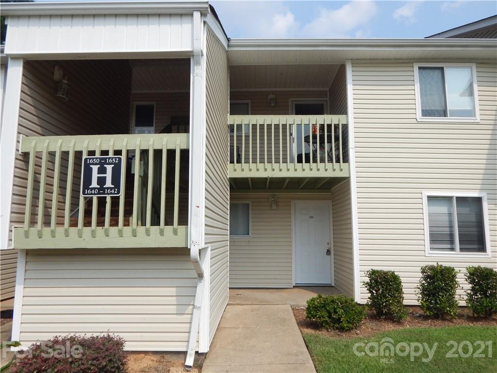1642 Eagles Place H-103
