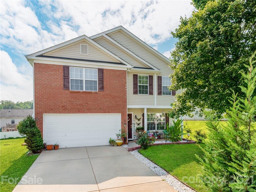 724 Overlook Road