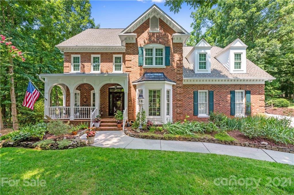 3703 Ashford Leigh Court
