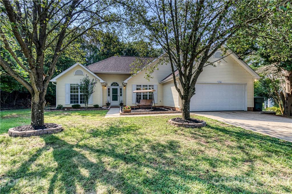 136 Canopy Court