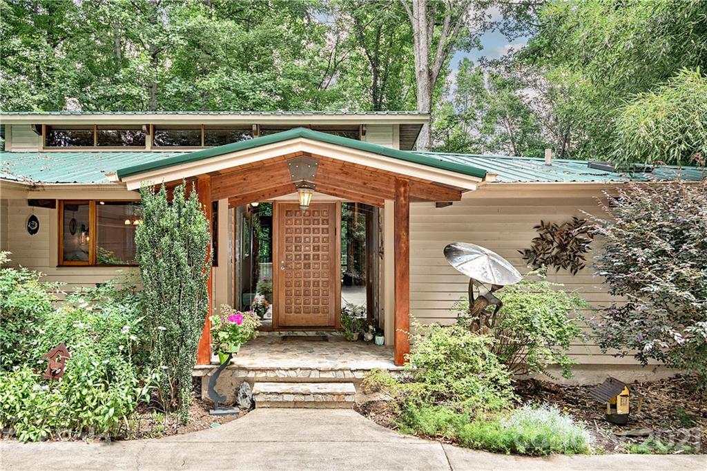 131 Buffalo Trail