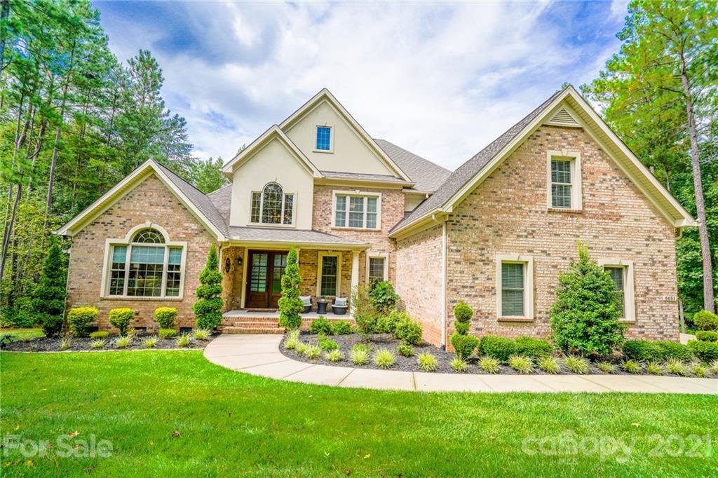 6651 Harbor Oaks Drive