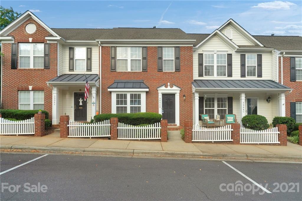 3904 Christine Lane