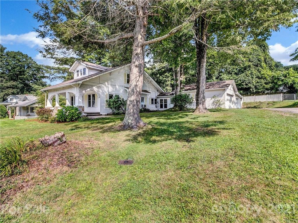 563 Greenwood Road