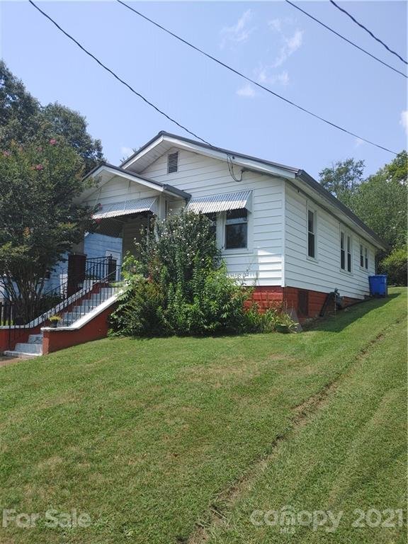 28 Woodrow Avenue