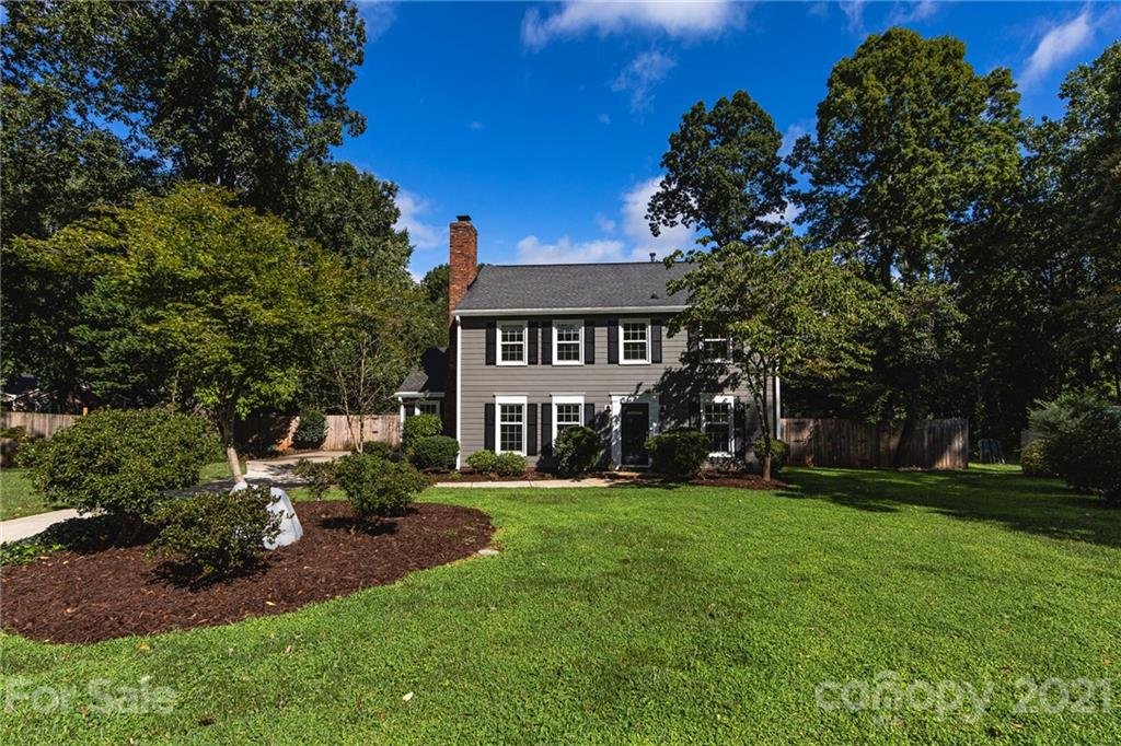 305 Silversmith Lane