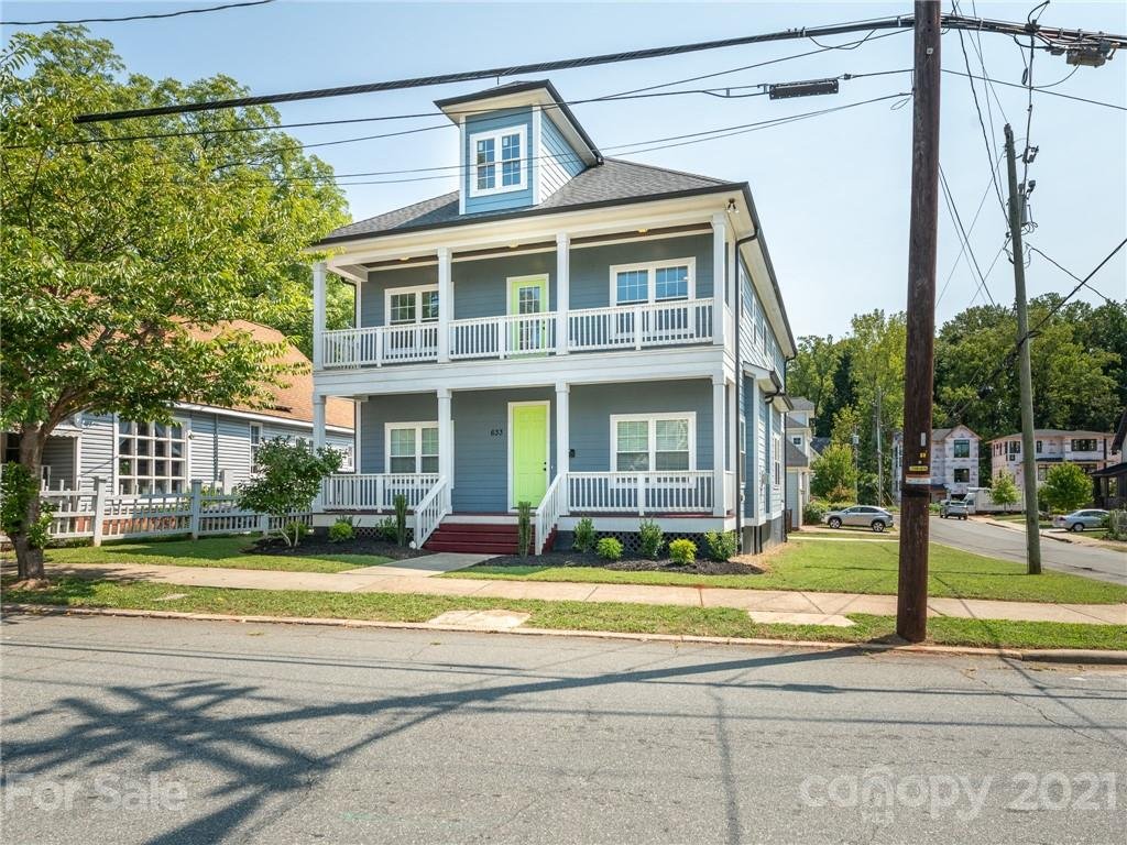 633 Baldwin Avenue