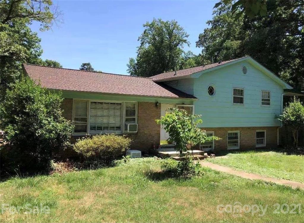 1940 Wildwood Drive