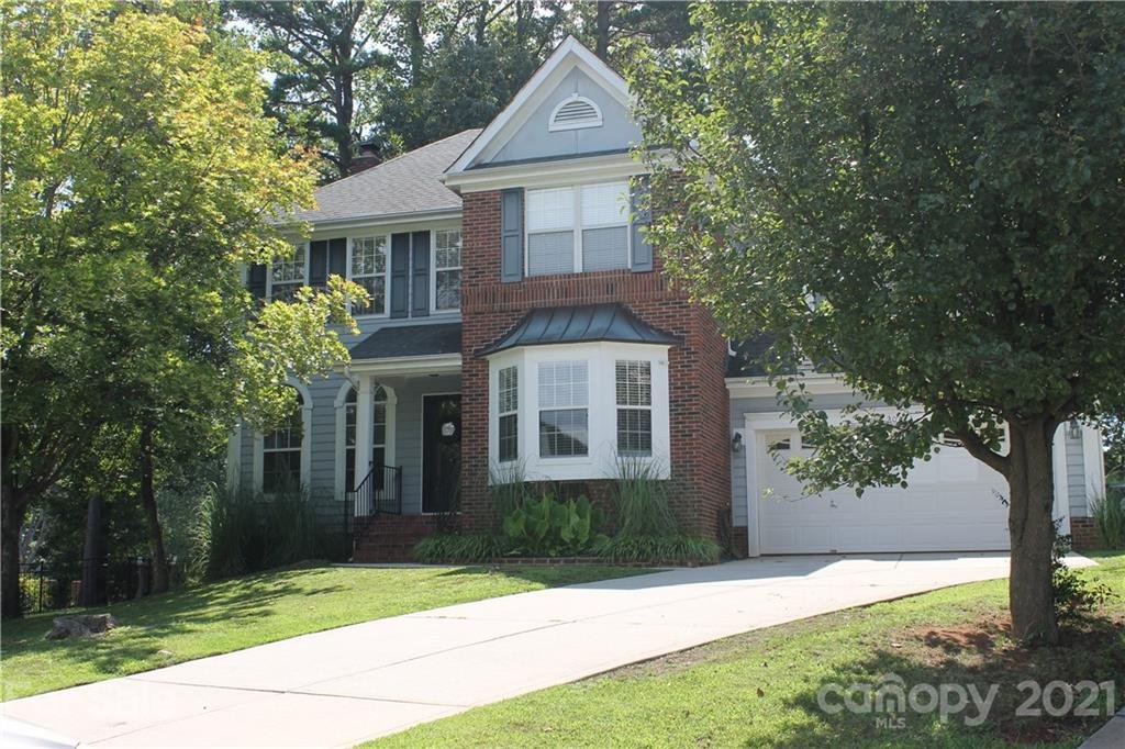 20323 Val Circle