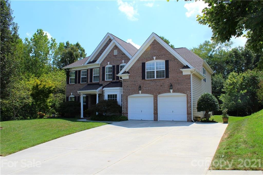 1971 Woodstream Road