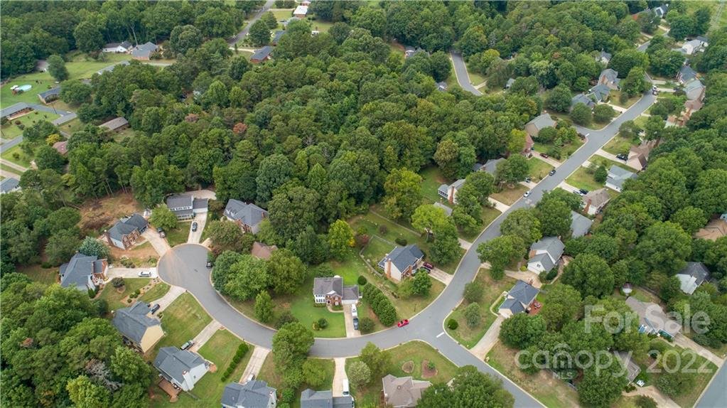 2535 Bathgate Lane