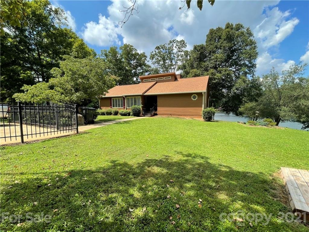 10500 Hadlow Court