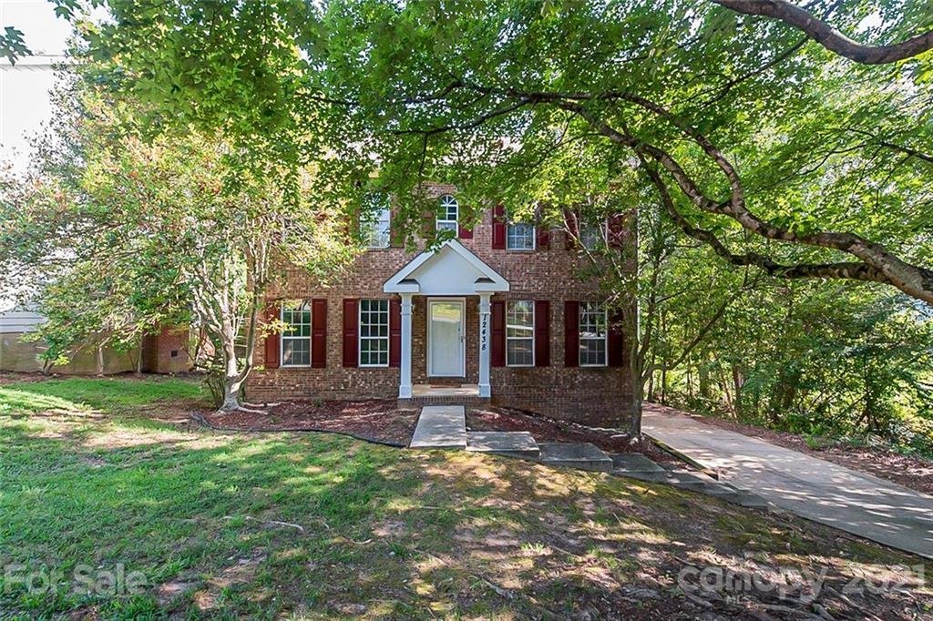12438 Woodside Falls Road
