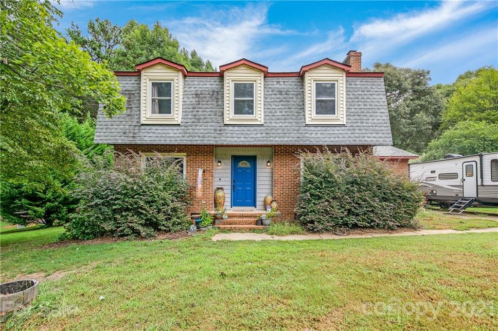 212 Brookside Drive