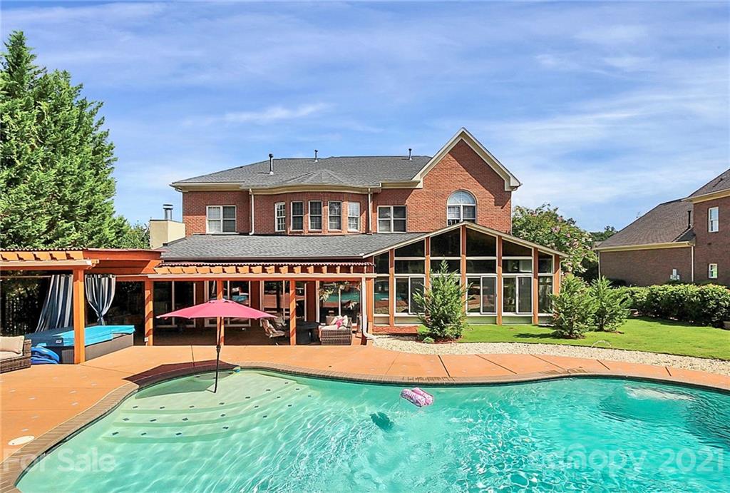 2307 Highland Forest Drive