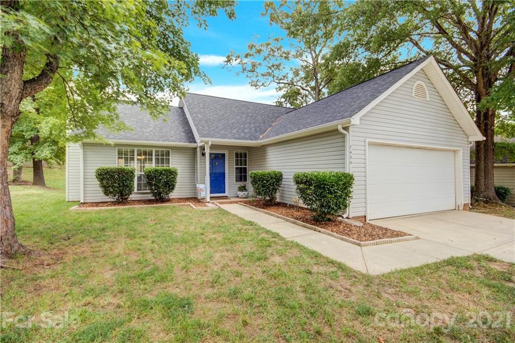 7434 Crestside Lane
