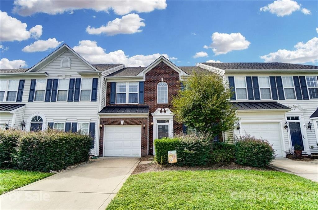125 Hightide Drive