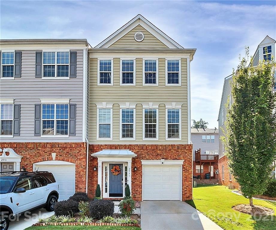 2947 Castleberry Court