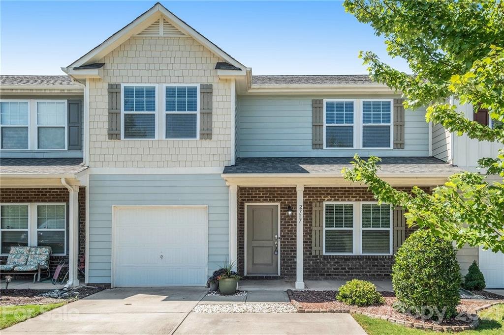 2717 Joselynn Court