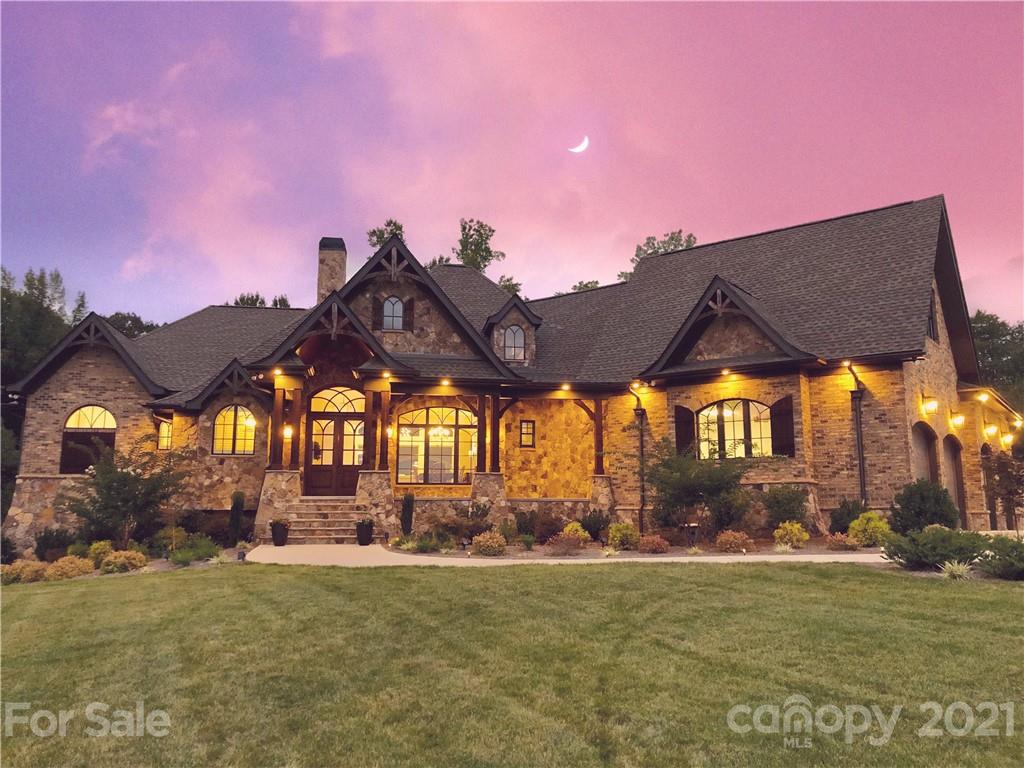 1002 Pinnacle Drive