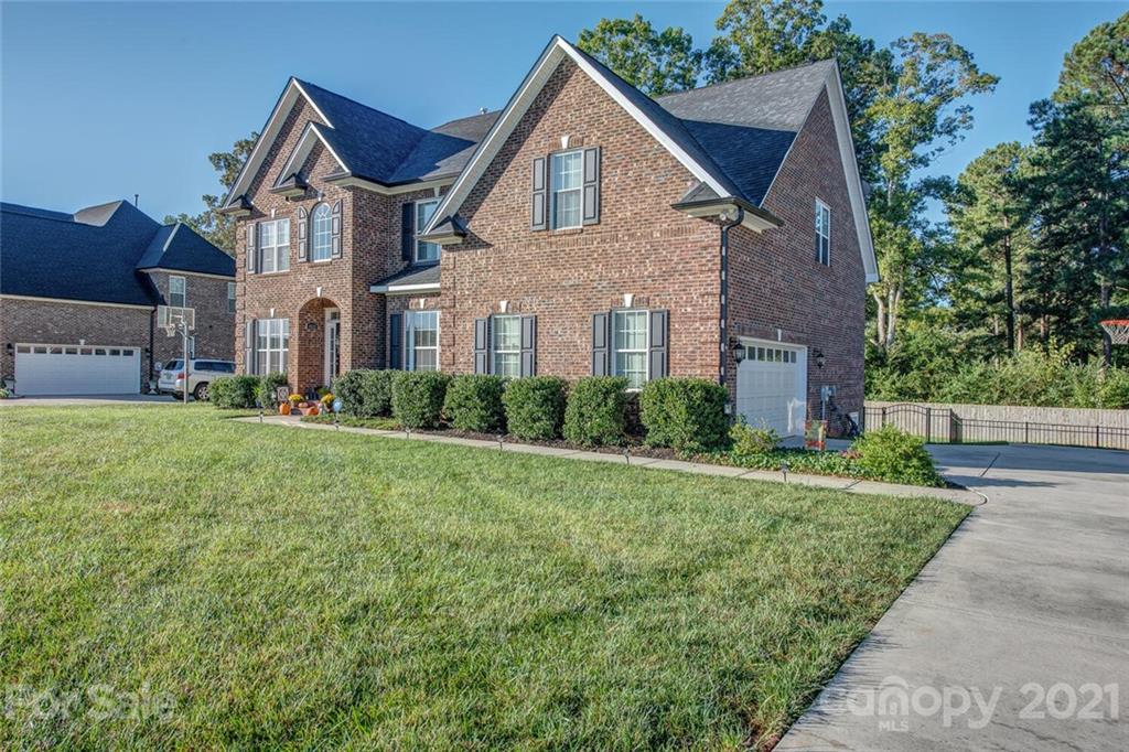 4635 Mcdade Lane